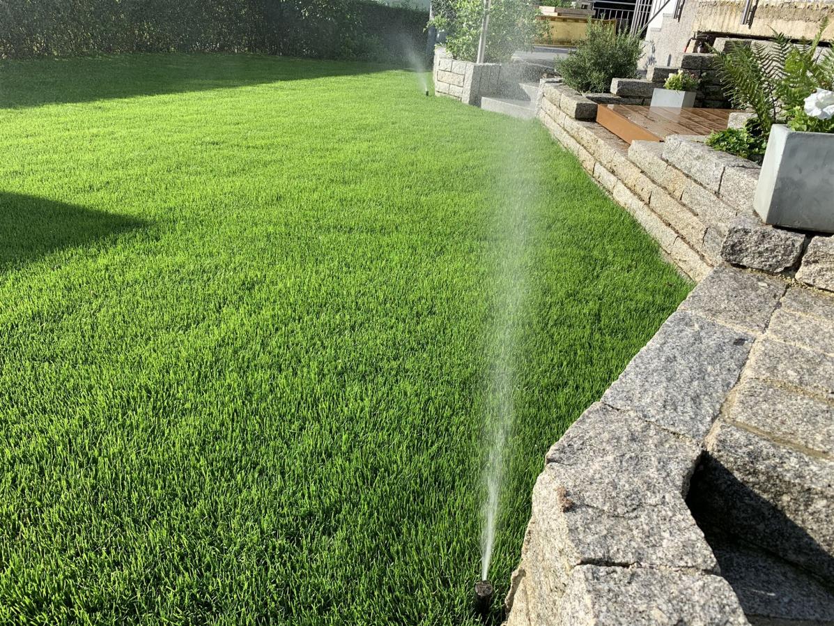 Gartenbwässerung mit Versenkregner